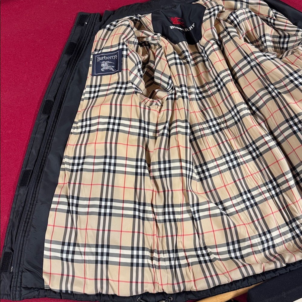 Burberry puffer vintage coat - Picture 8 of 10